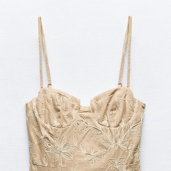 Zara Embroidered Floral Midi Dress XS Beige/Ecru - Picture 3 of 7